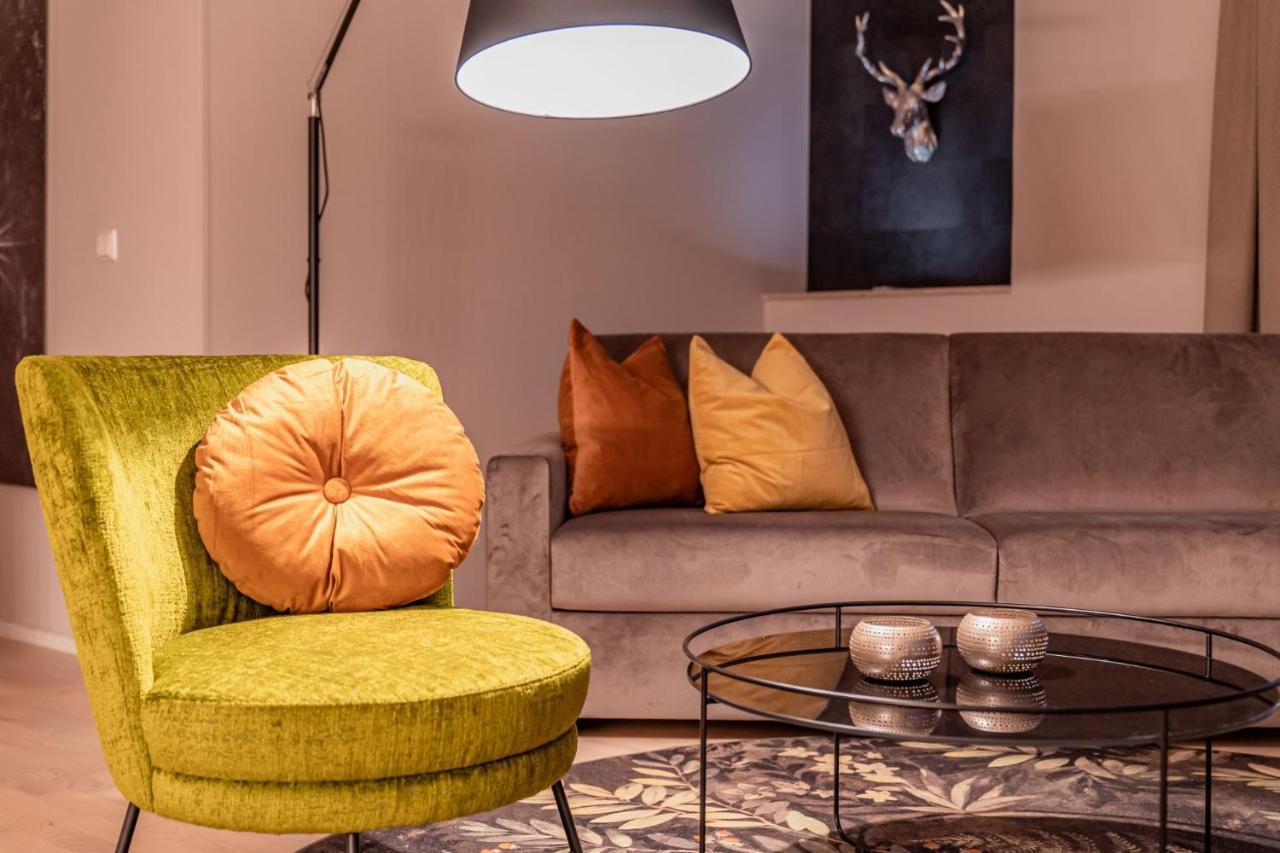 Forest Private Suites ทิทิเซ-นอยชตัดท์ ภายนอก รูปภาพ