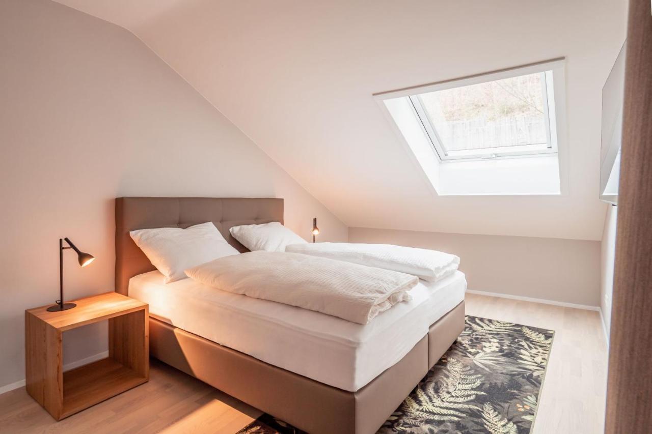 Forest Private Suites ทิทิเซ-นอยชตัดท์ ภายนอก รูปภาพ