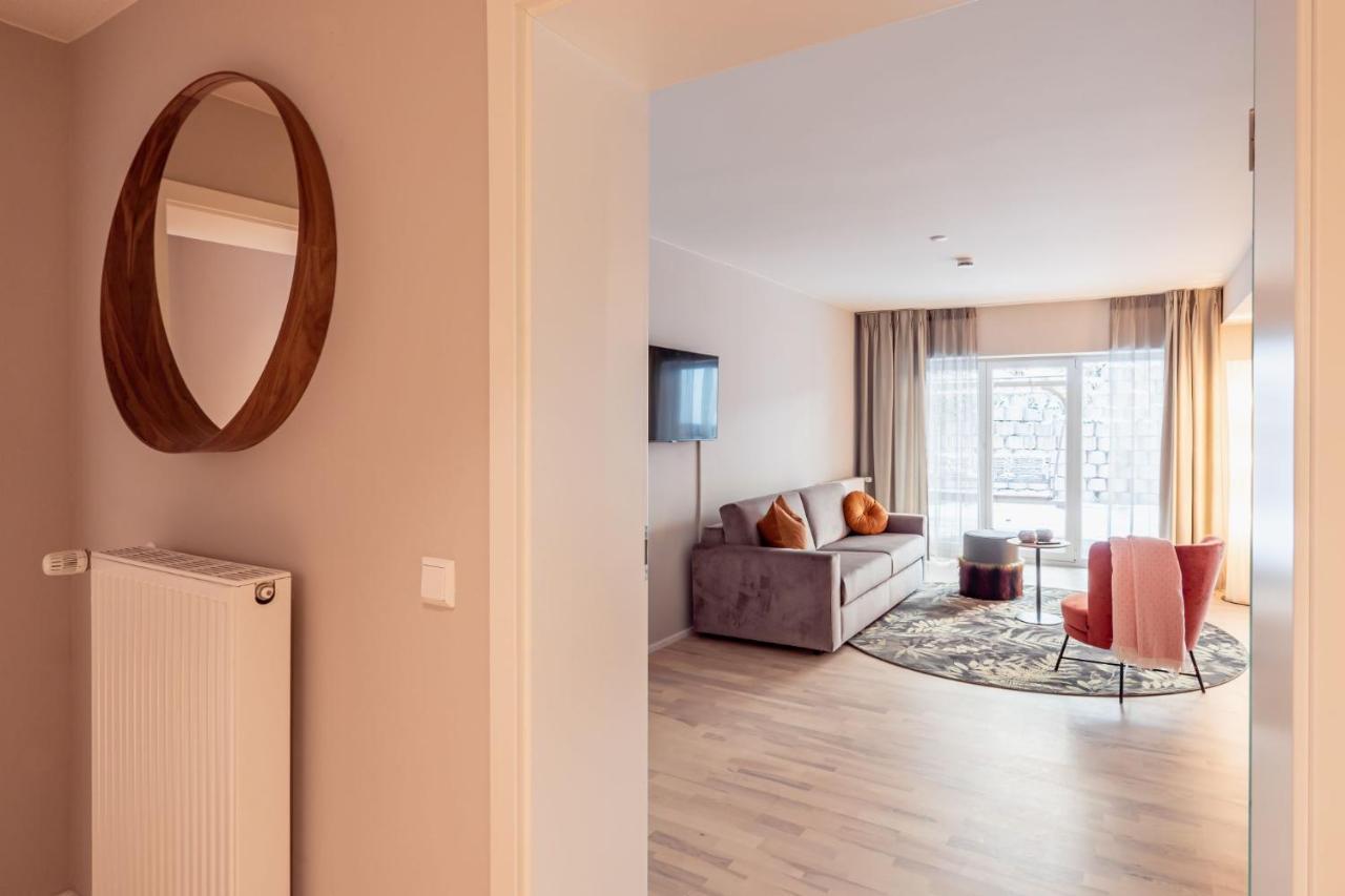 Forest Private Suites ทิทิเซ-นอยชตัดท์ ภายนอก รูปภาพ