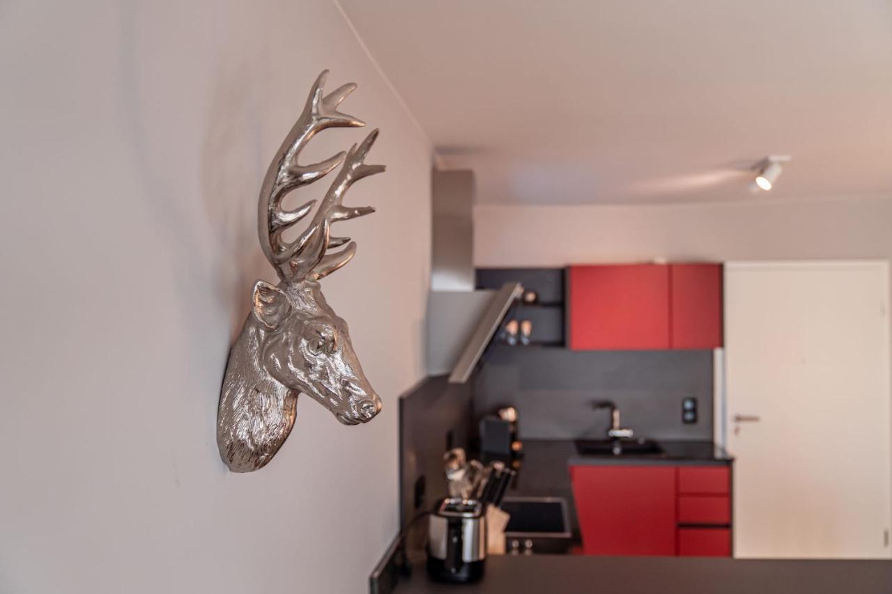 Forest Private Suites ทิทิเซ-นอยชตัดท์ ภายนอก รูปภาพ