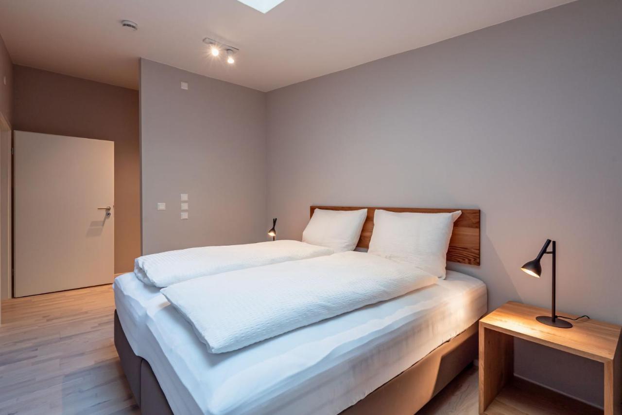 Forest Private Suites ทิทิเซ-นอยชตัดท์ ภายนอก รูปภาพ