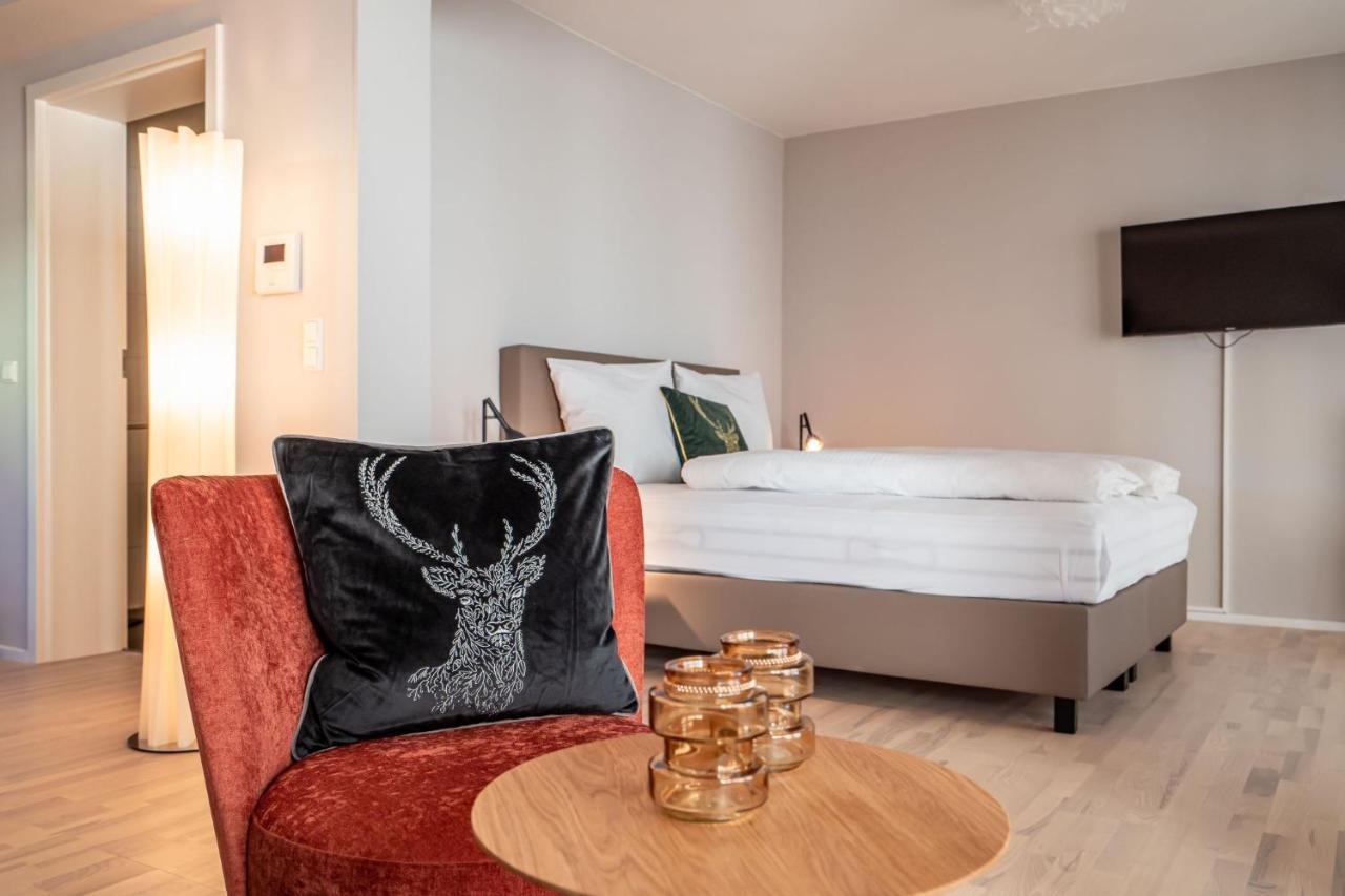 Forest Private Suites ทิทิเซ-นอยชตัดท์ ภายนอก รูปภาพ