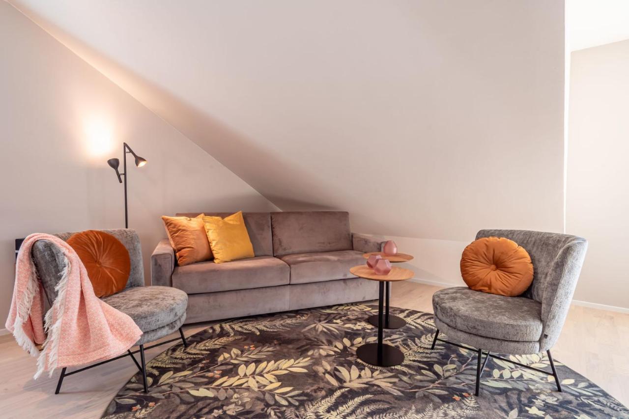 Forest Private Suites ทิทิเซ-นอยชตัดท์ ภายนอก รูปภาพ